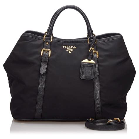 sac en nylon prada femme|sacs Prada femme.